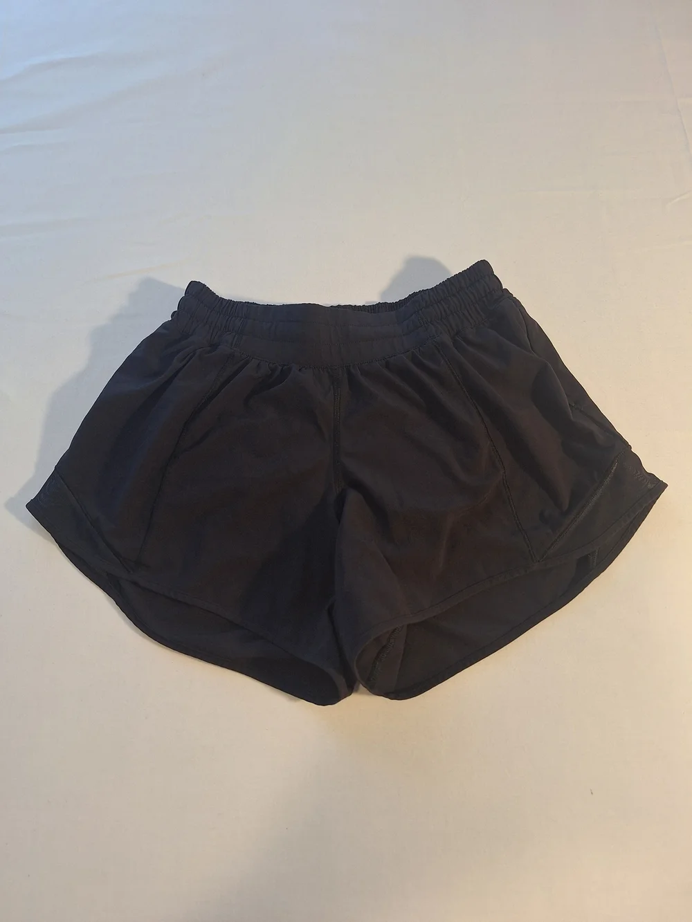 Lululemon Women’s Black Running Shorts Size 4 Lightweight Mesh Athletic Gym Work